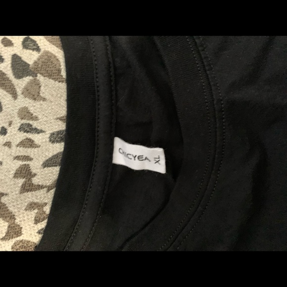 Graphic Tees Set of 3 - Picture 12 of 14